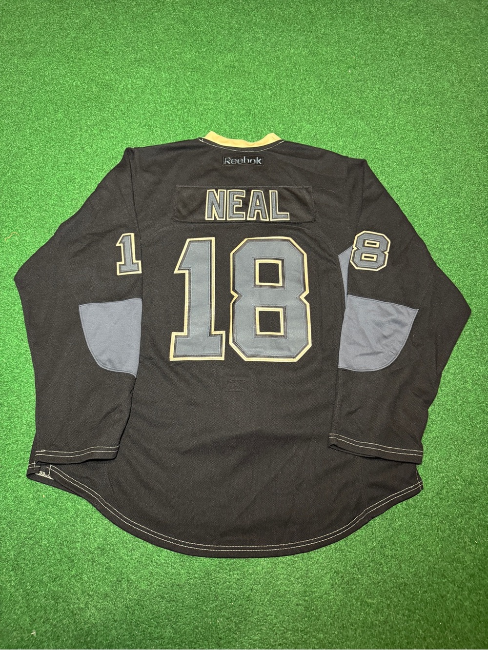 Vintage Y2K Pittsburgh Penguins Jersey, James Neal Hockey, Fight Strap (XXL)